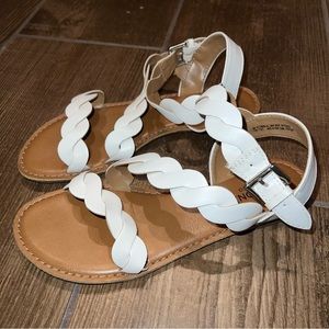 Arizona Jean Co White Braided Boho Sandals